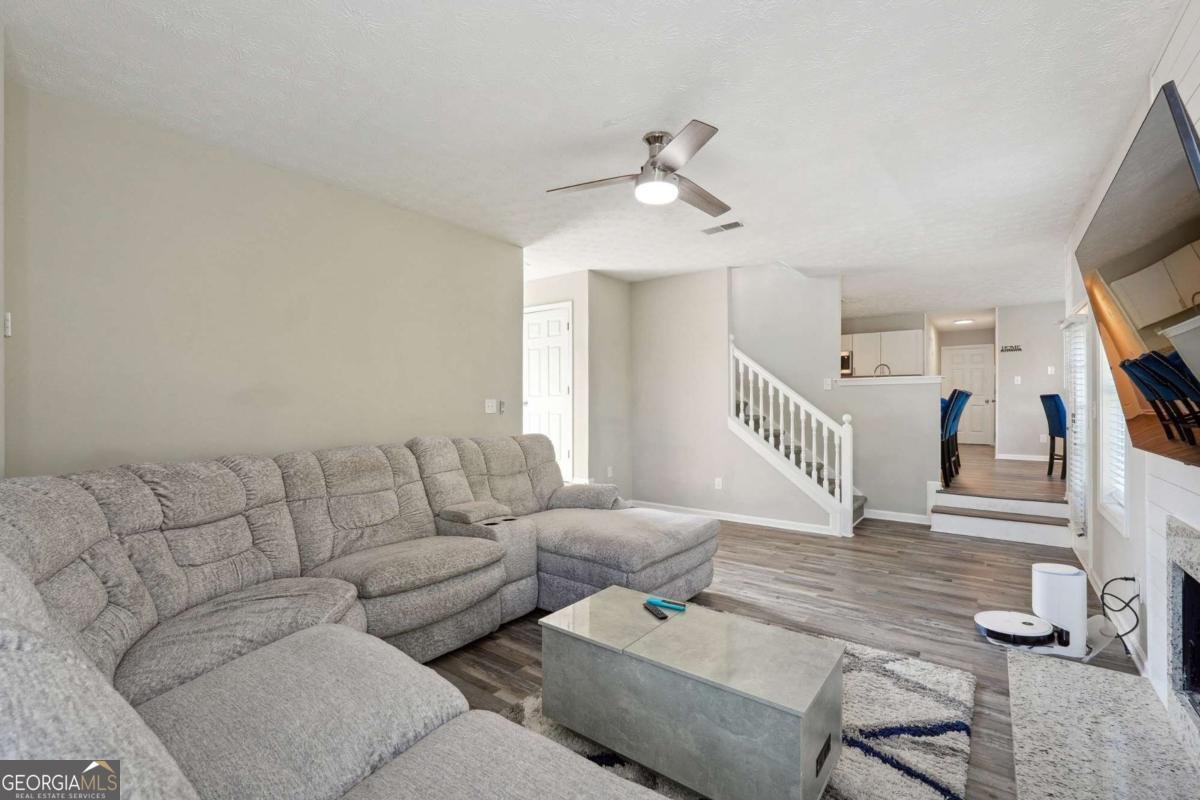 93 Carriage Lake Drive Stockbridge - 10