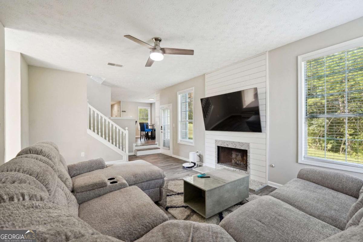 93 Carriage Lake Drive Stockbridge - 11