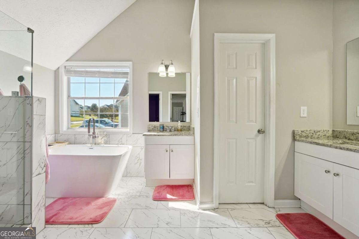 93 Carriage Lake Drive Stockbridge - 32