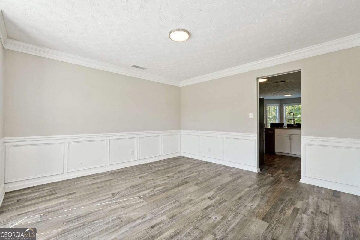 93 Carriage Lake Drive Stockbridge - 4