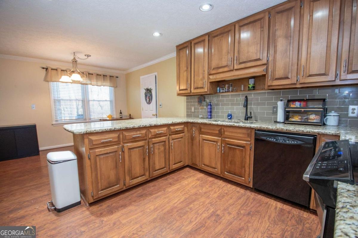 207 Lakeshore Way Lagrange - 8