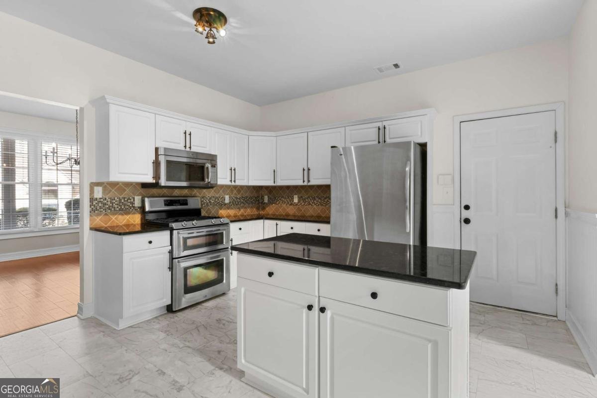 675 Timber Ives Drive Dacula - 5