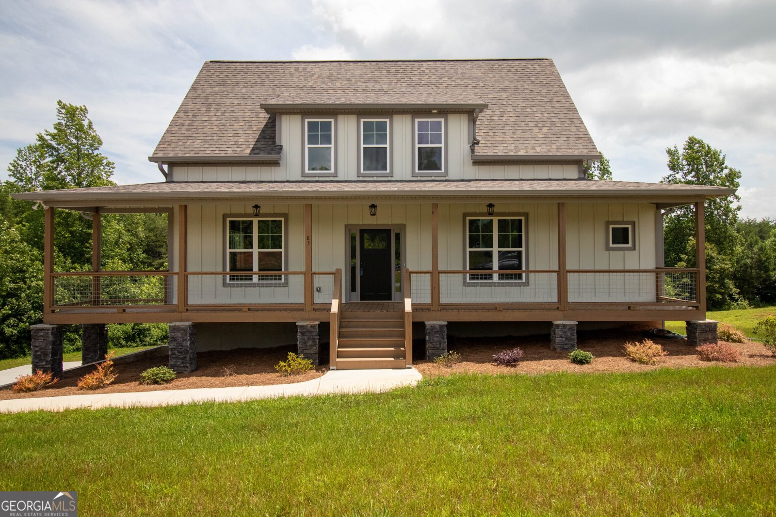 83 Hunts Ridge Drive Cleveland - 2