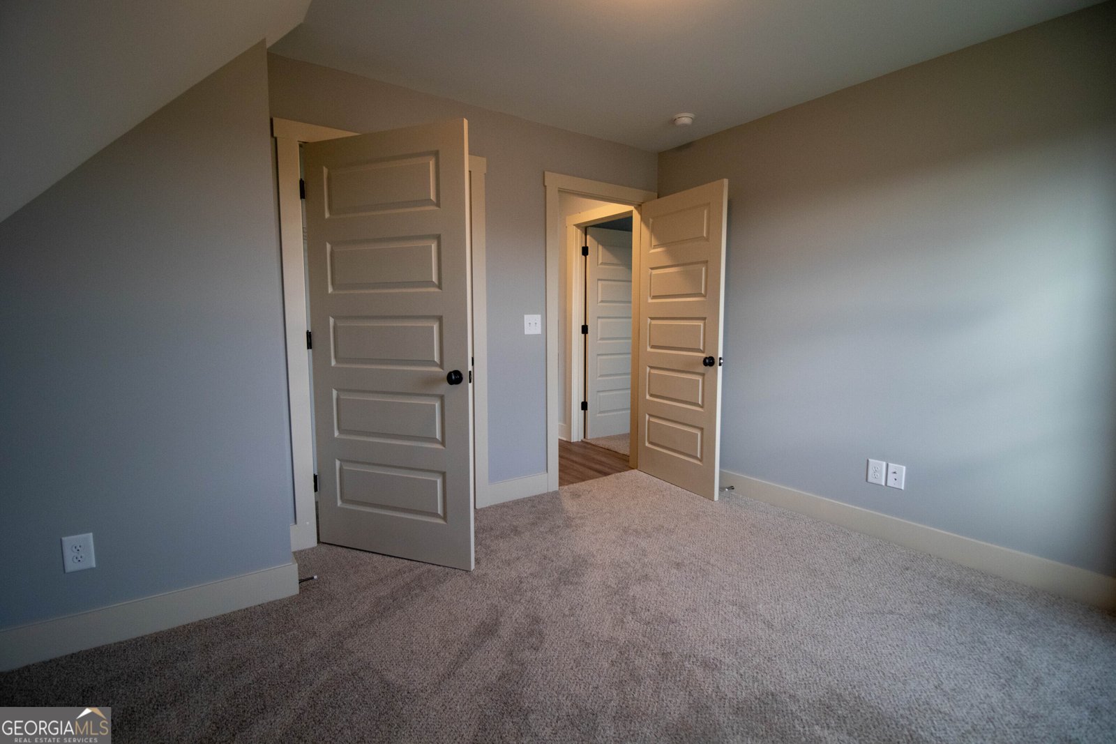 83 Hunts Ridge Drive Cleveland - 35