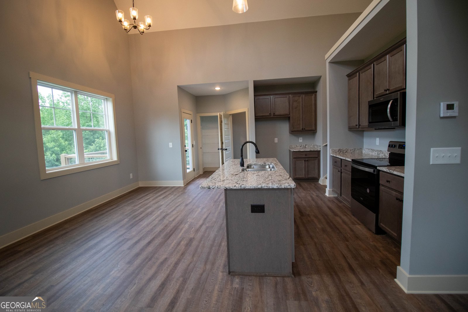 83 Hunts Ridge Drive Cleveland - 9