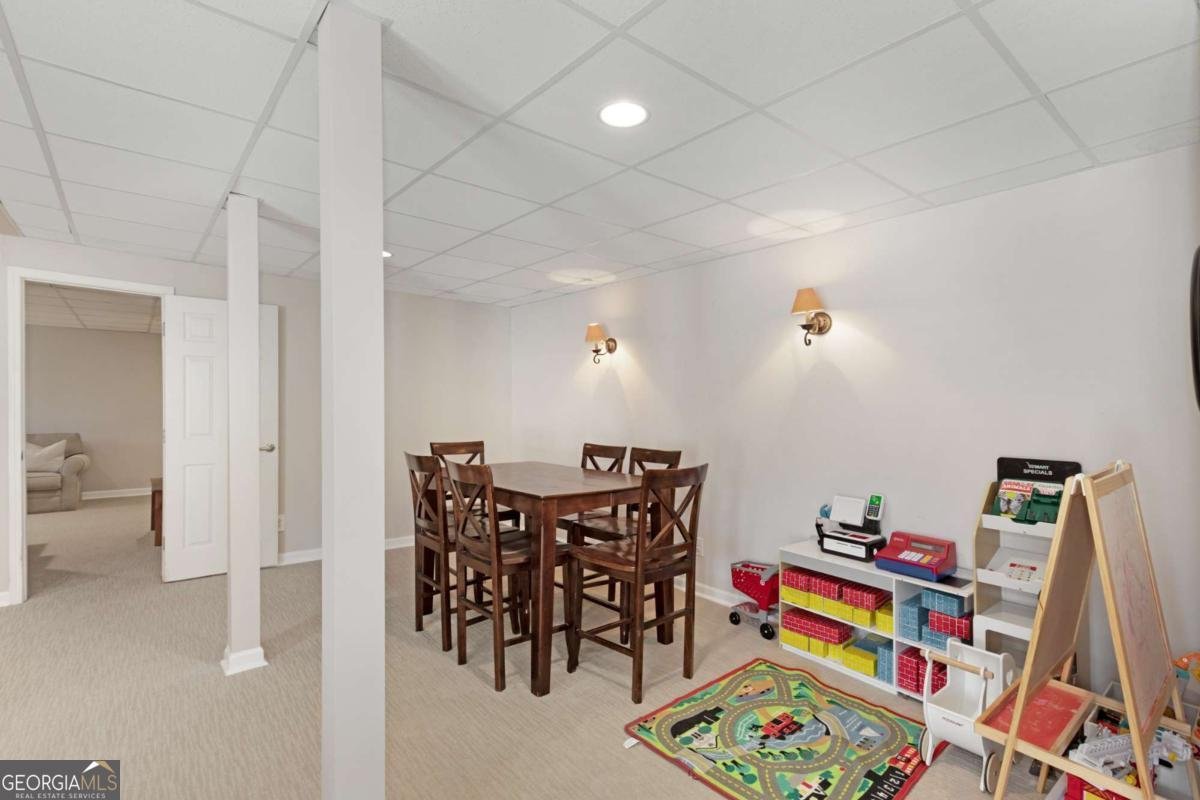 3841 Admiral Drive Atlanta - 23