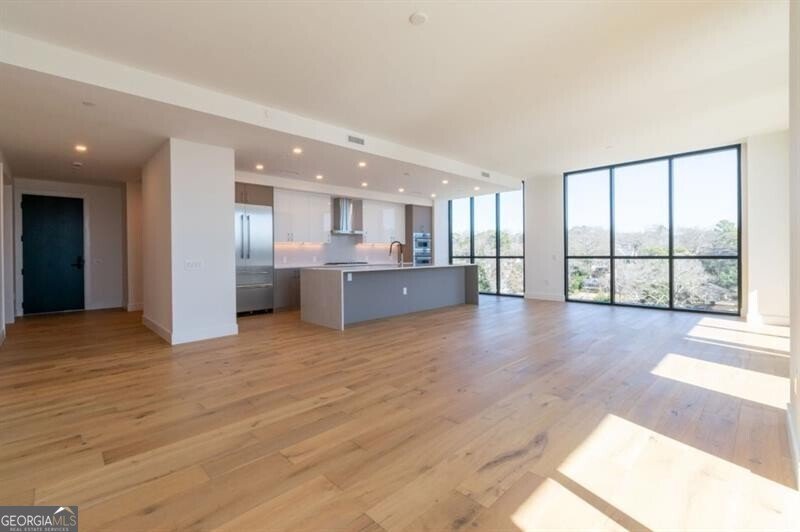 2425 Peachtree Road Atlanta - 16