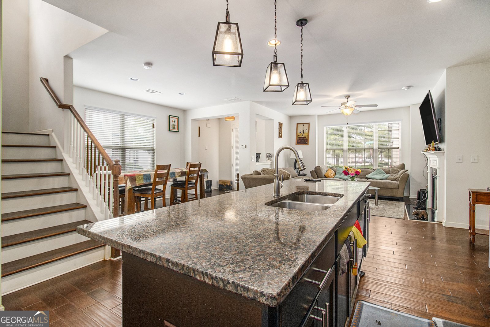 7808 Rutgers Circle Fairburn - 10