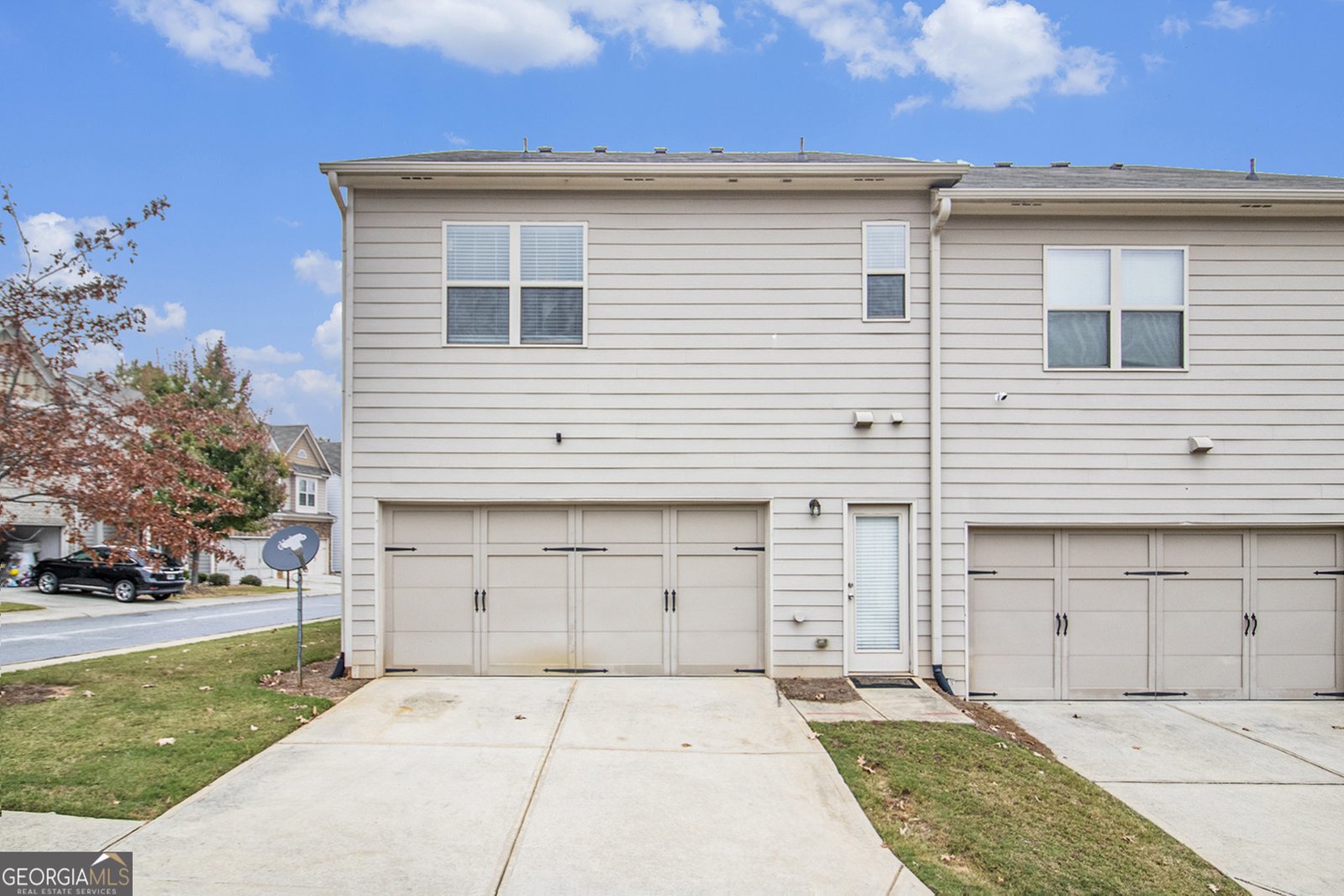 7808 Rutgers Circle Fairburn - 27