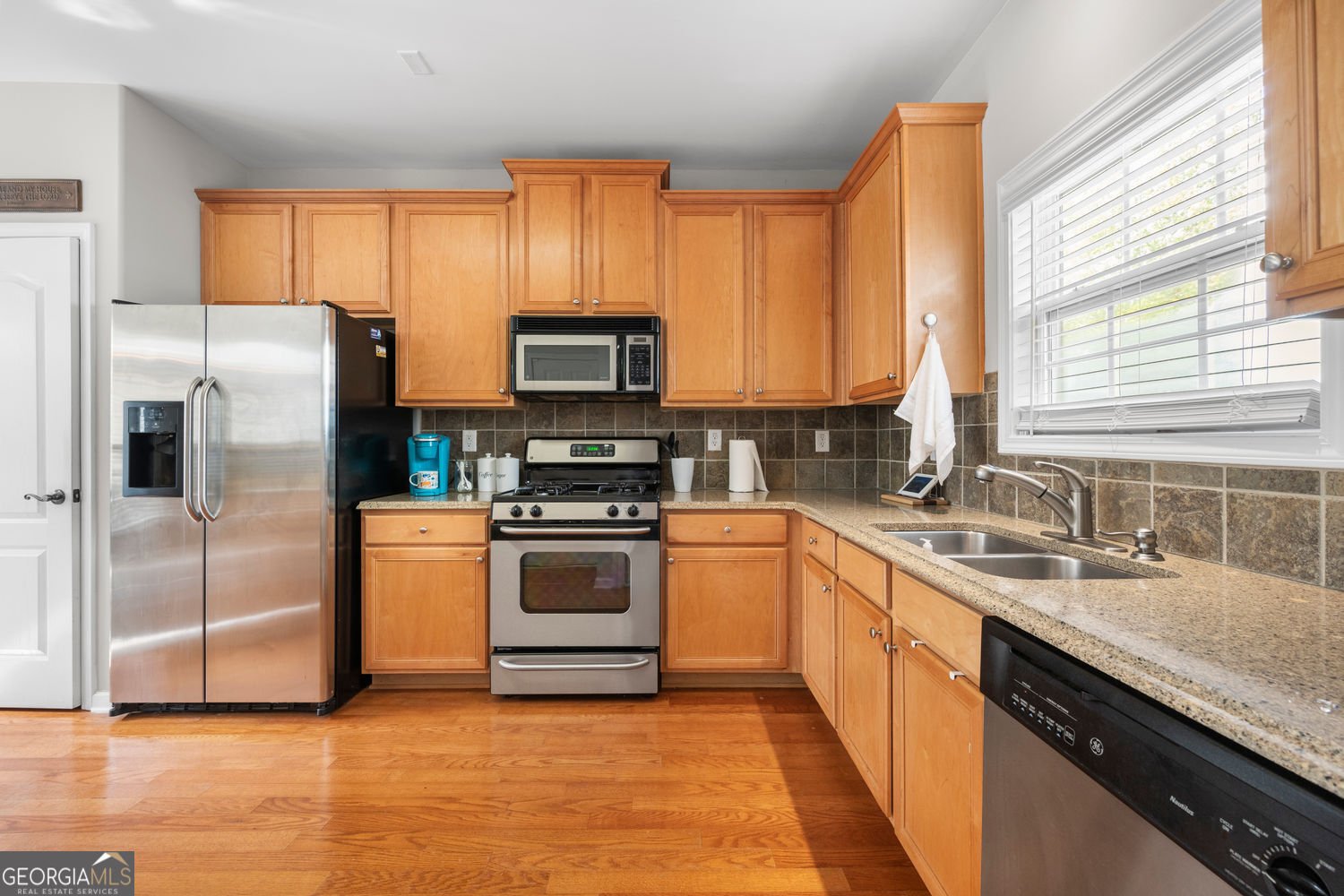 3660 Lake Pass Lane Suwanee - 36