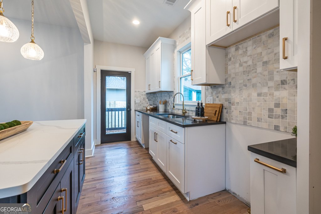 973 Parsons Street Atlanta - 27