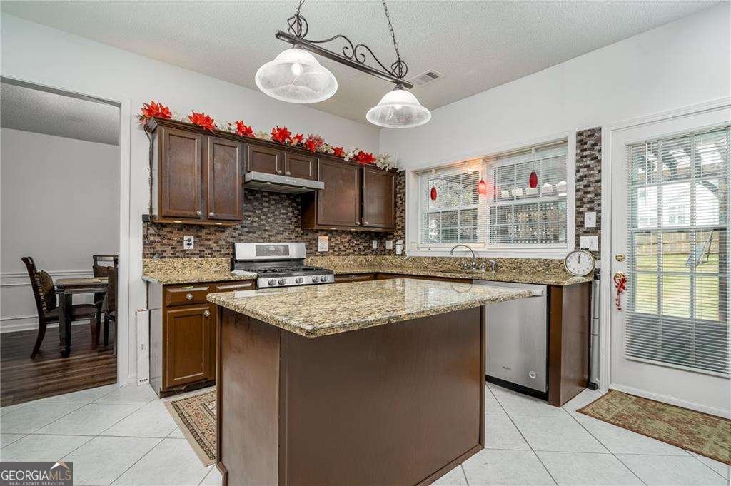 900 Cherringham Court Alpharetta - 3