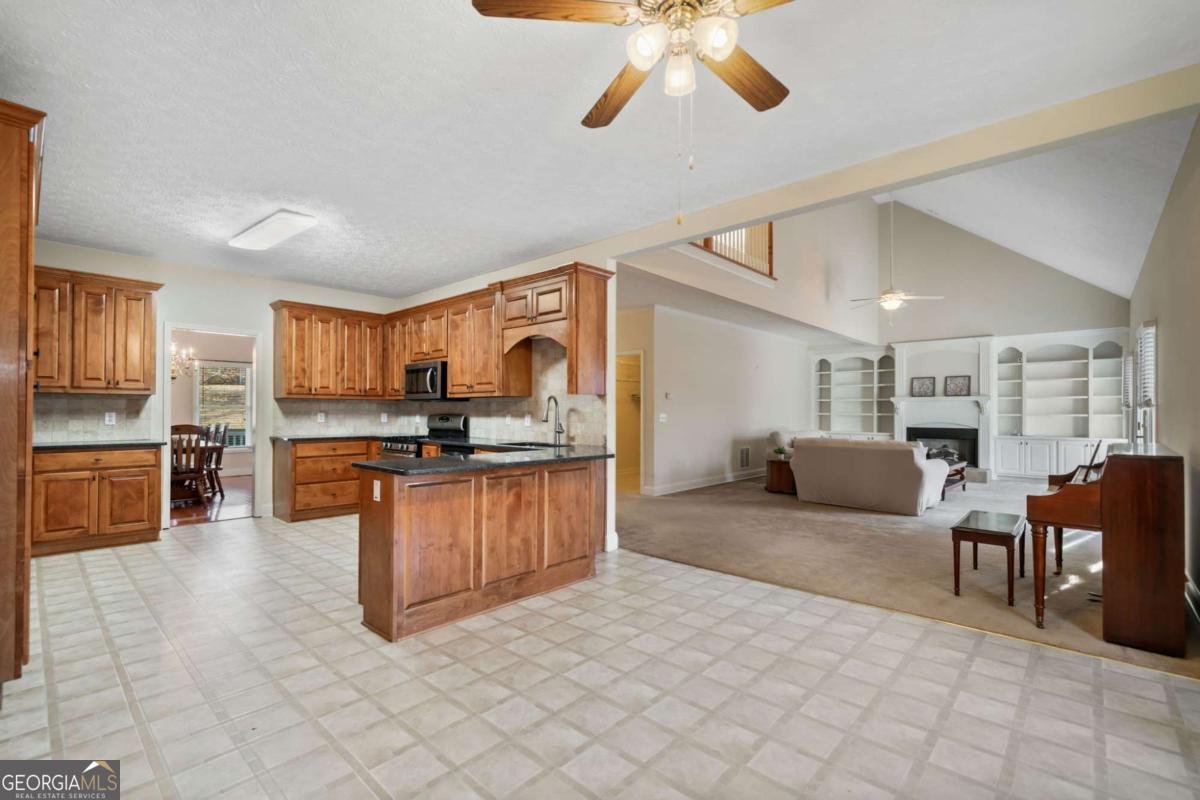 101 Hardwood Lane Canton - 17