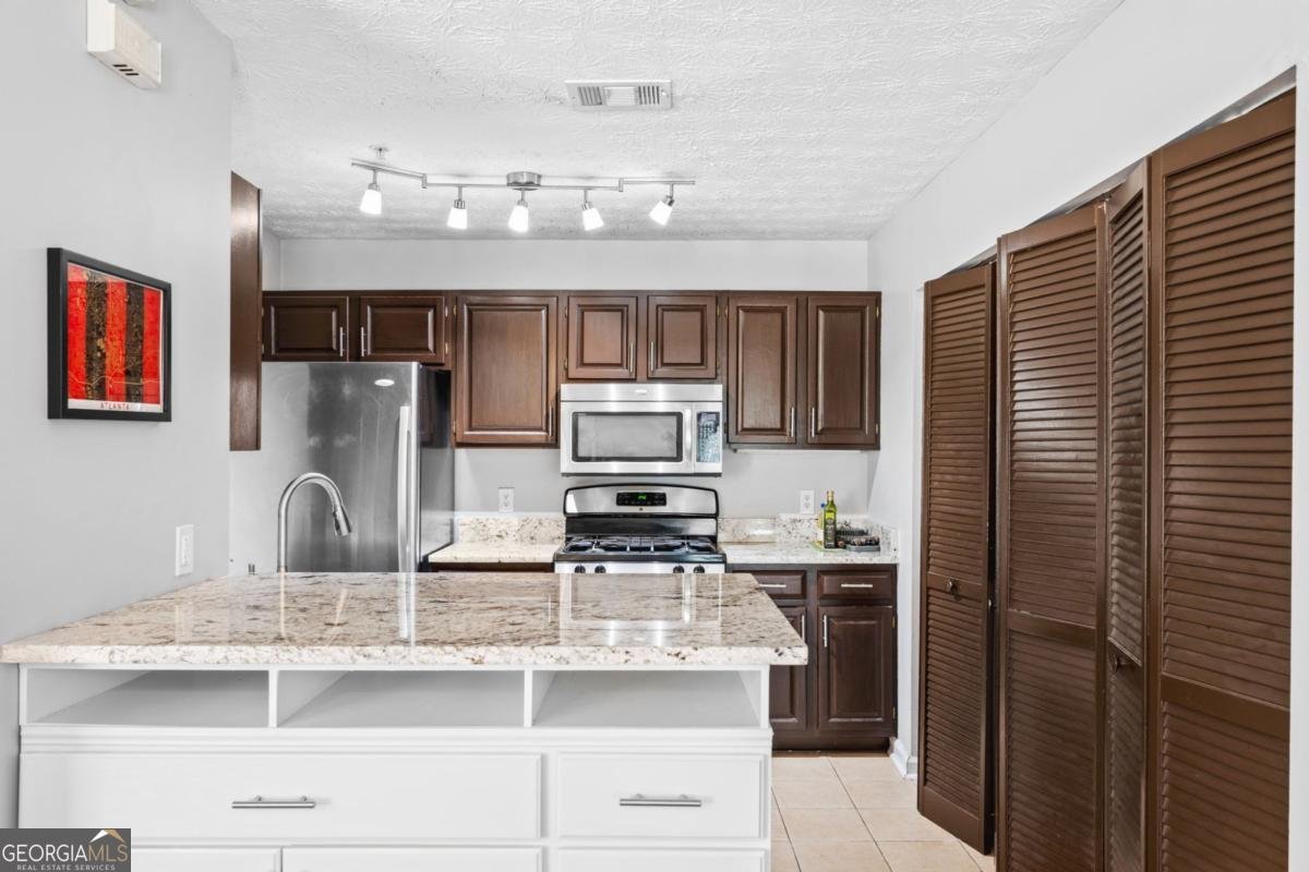1401 Keys Crossing Drive Atlanta - 11