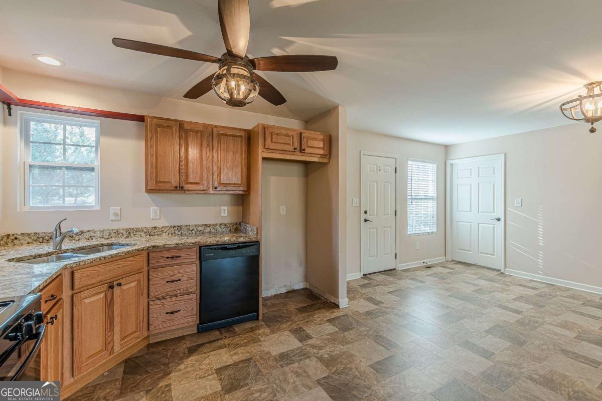 537 Pine Shadows Drive Dallas - 14