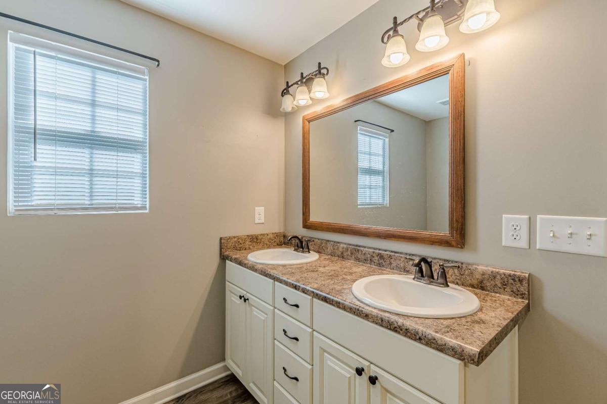 537 Pine Shadows Drive Dallas - 36