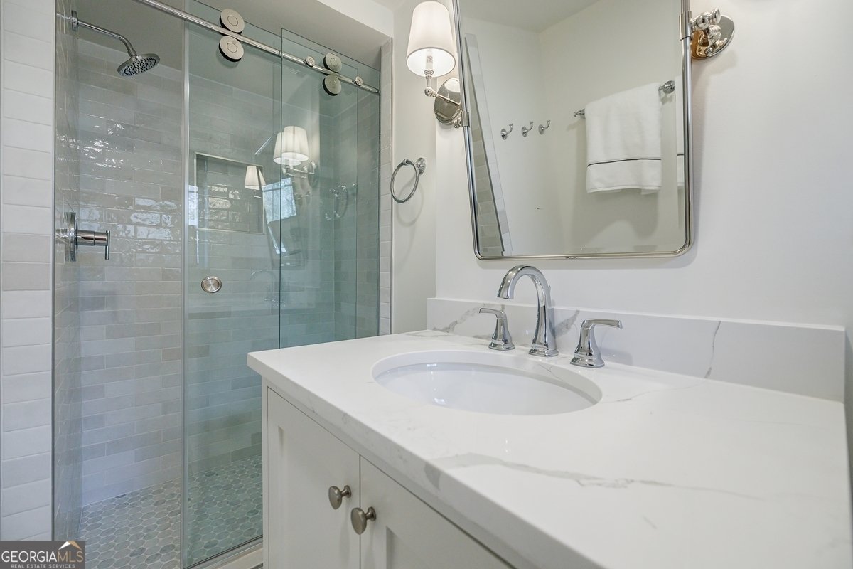3790 Narmore Drive Atlanta - 103