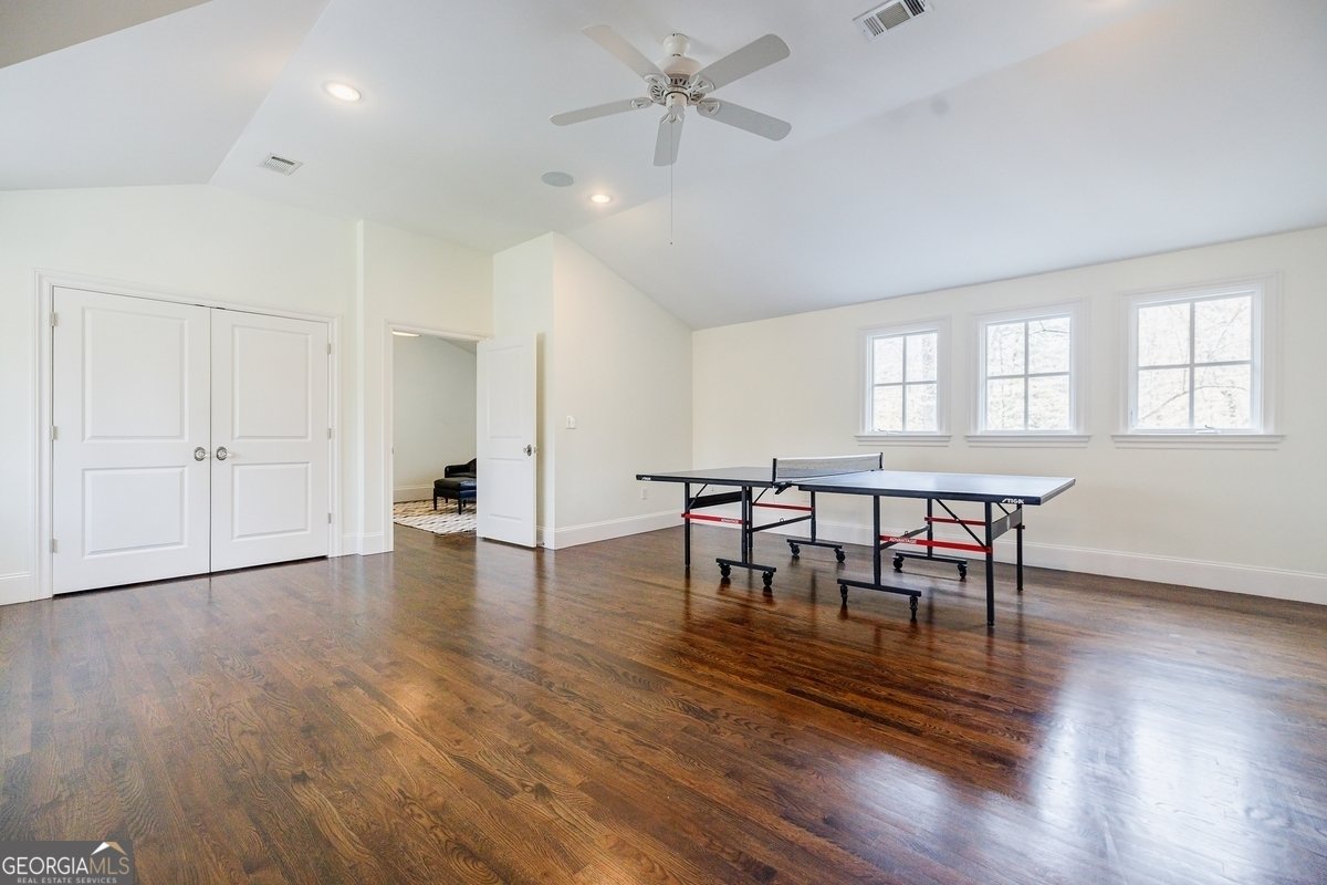 3790 Narmore Drive Atlanta - 76