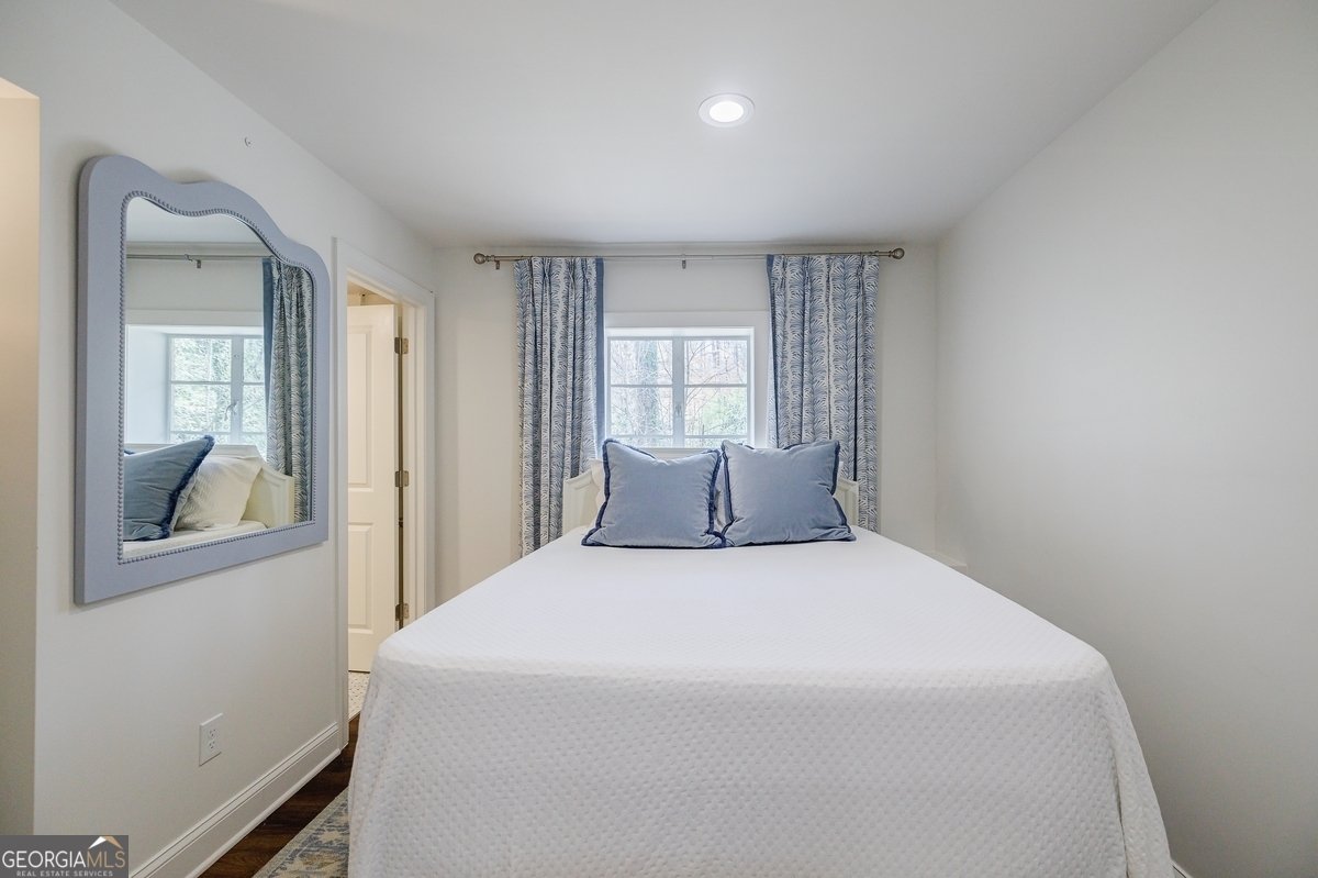 3790 Narmore Drive Atlanta - 97
