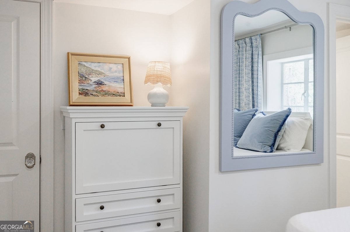 3790 Narmore Drive Atlanta - 99
