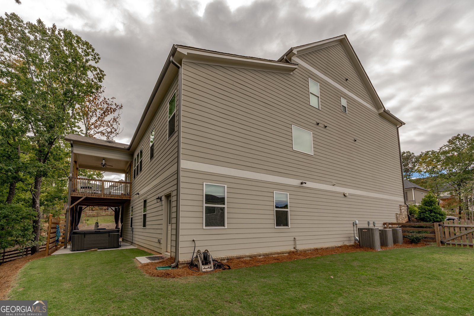 427 Parkbrook Way Canton - 57