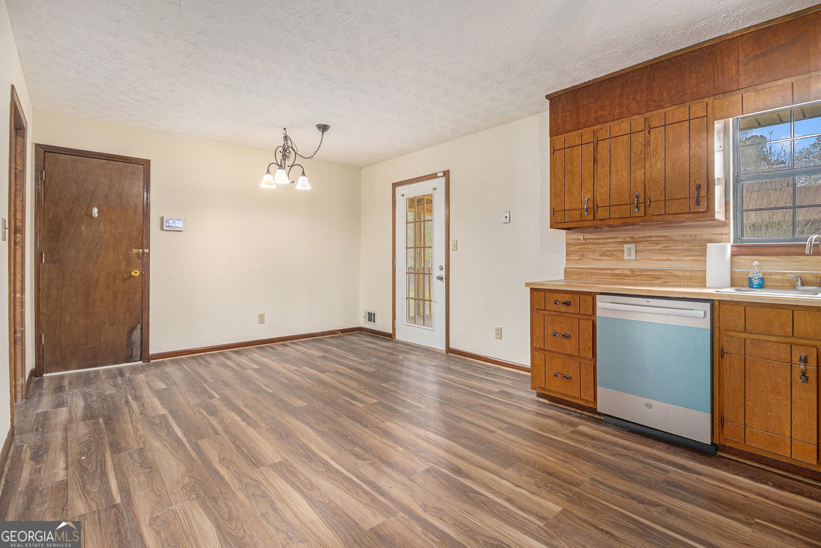 175 Slicky Rock Court Riverdale - 10