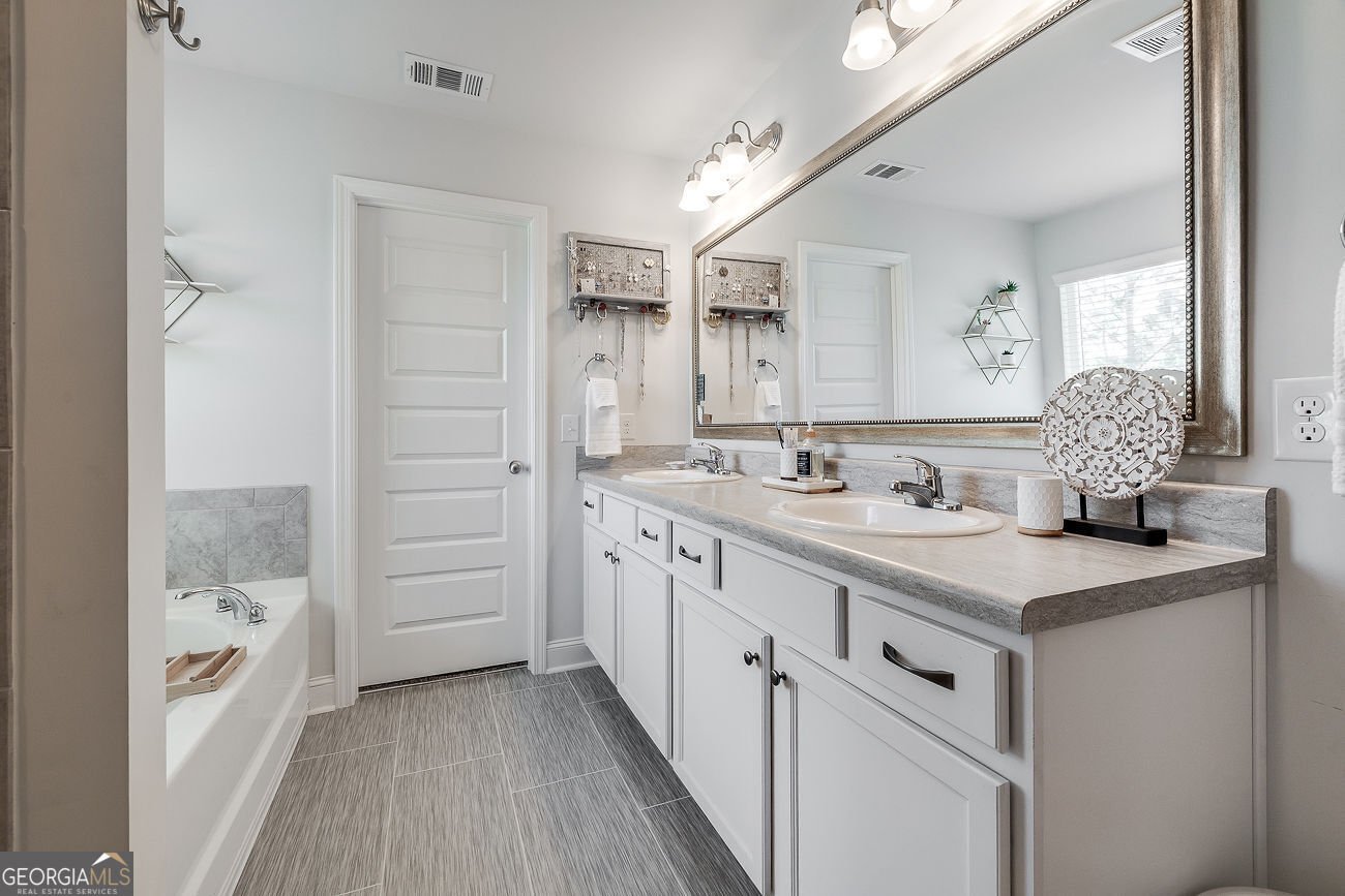 55 Saddlebrush Road Ellabell - 36