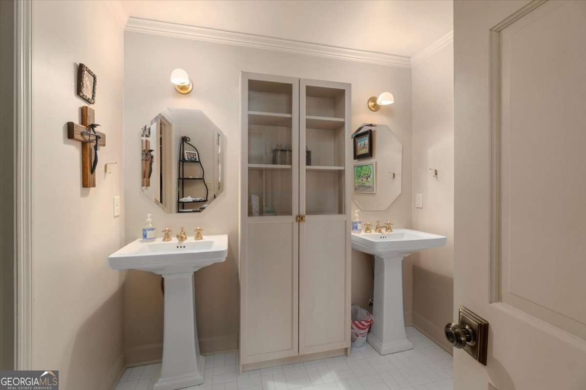 290 St George Drive Athens - 22