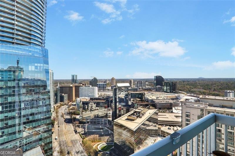 3324 Peachtree Road Atlanta - 1