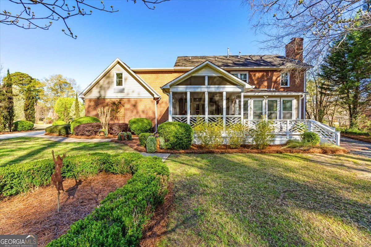 5046 Oxford Road Macon - 46