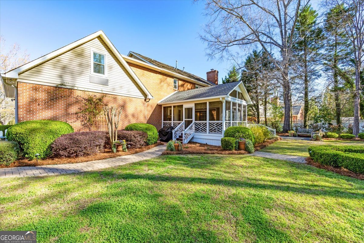 5046 Oxford Road Macon - 6