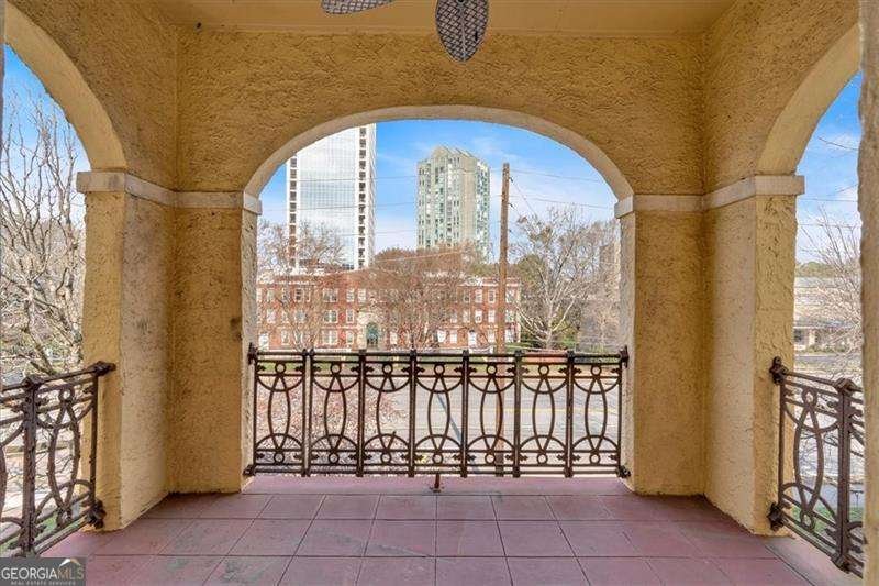 2855 Peachtree Road Atlanta - 38