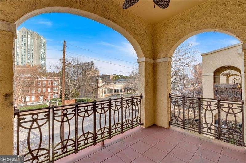 2855 Peachtree Road Atlanta - 39