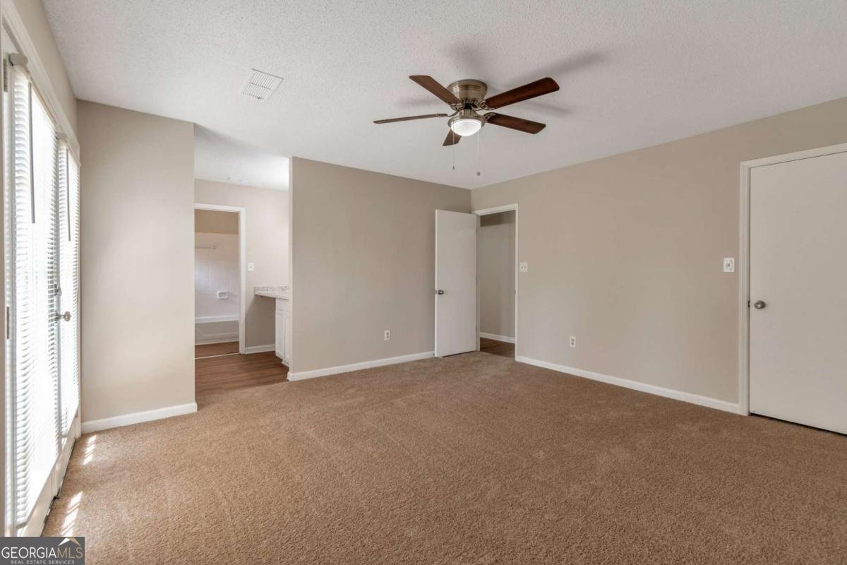 1575 Kelleys Close Stone Mountain - 16