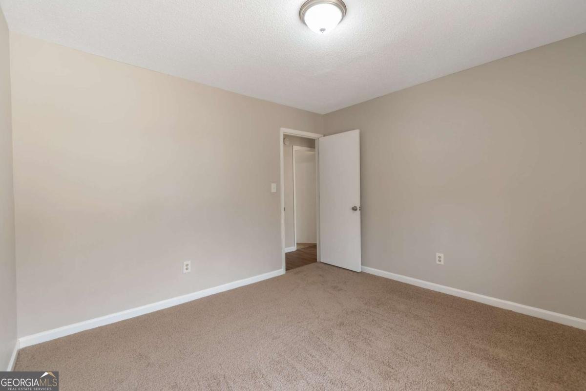 1575 Kelleys Close Stone Mountain - 22