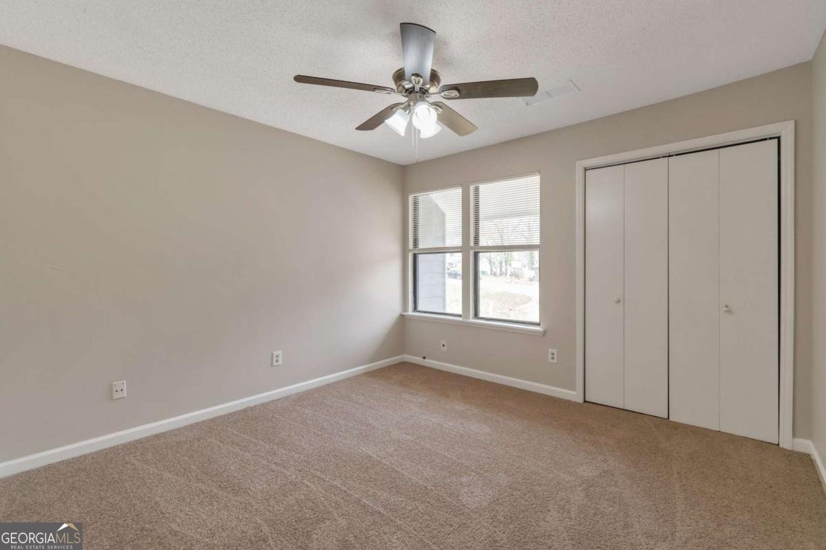 1575 Kelleys Close Stone Mountain - 24