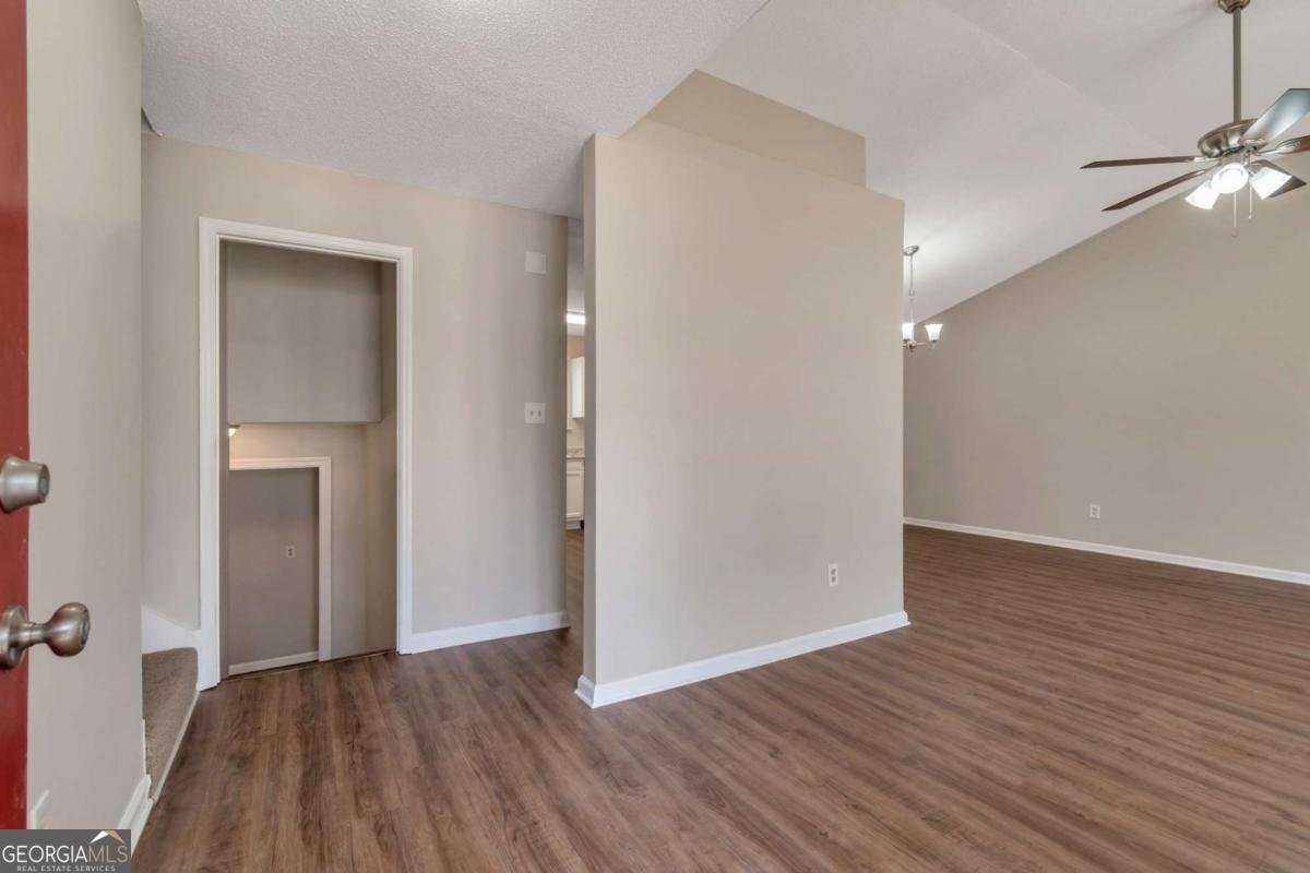 1575 Kelleys Close Stone Mountain - 6