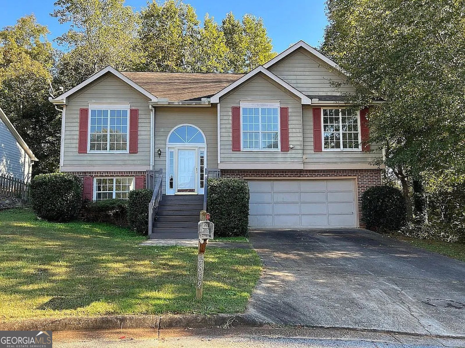 4889 Wedgewood Way Stone Mountain - 1