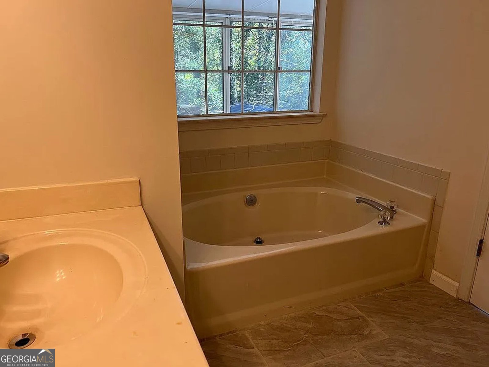 4889 Wedgewood Way Stone Mountain - 8