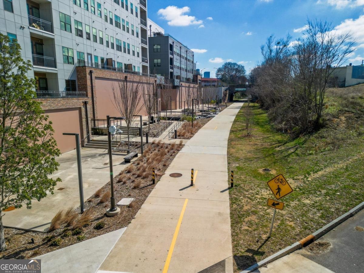 578 Cedar Avenue Atlanta - 14