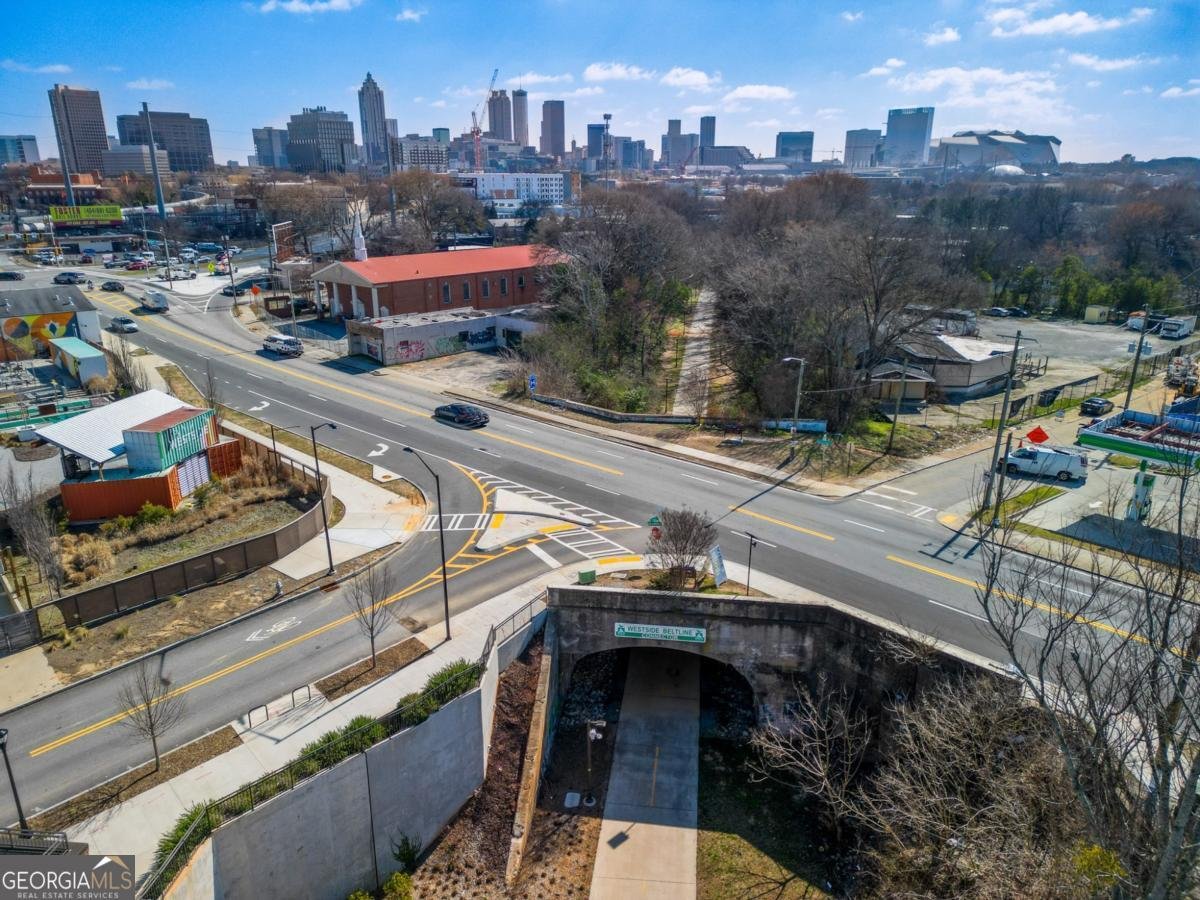 578 Cedar Avenue Atlanta - 8
