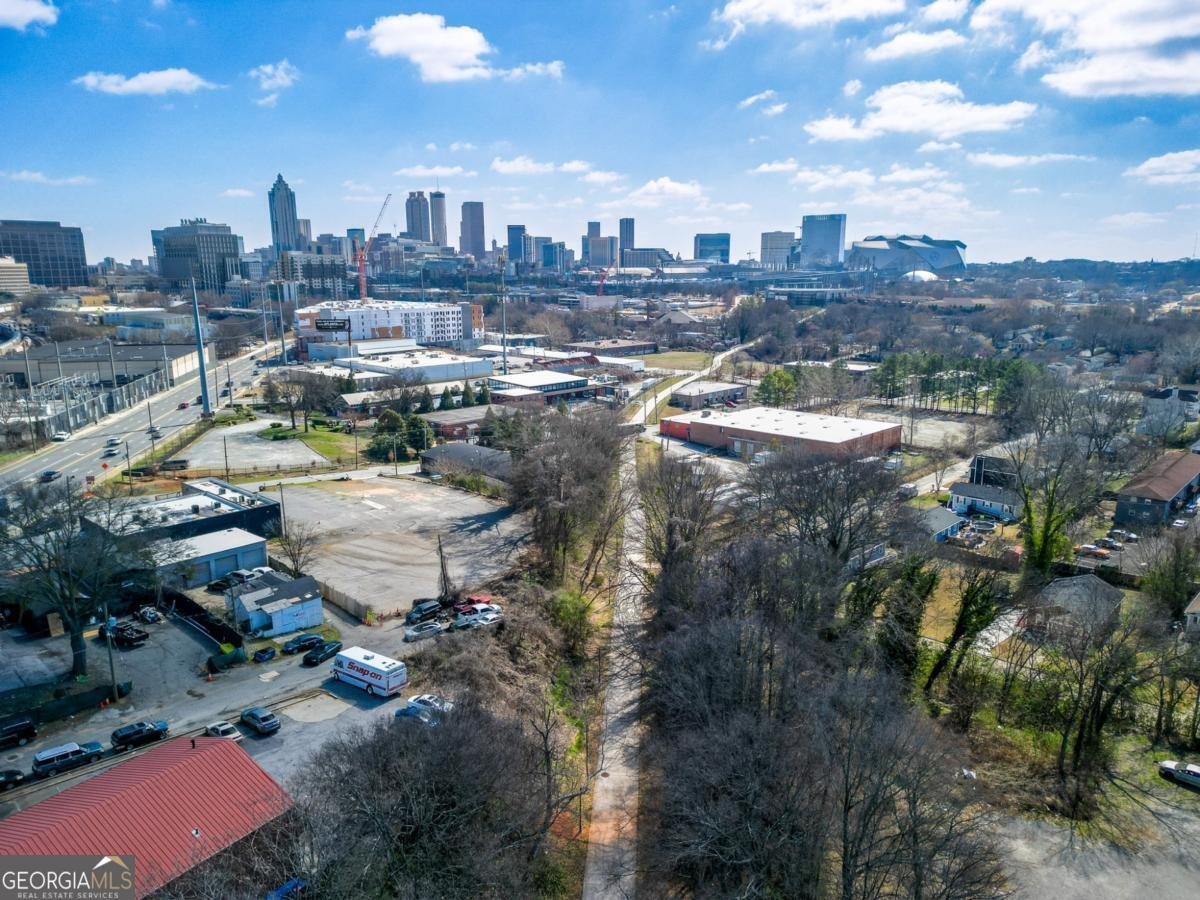 578 Cedar Avenue Atlanta - 9