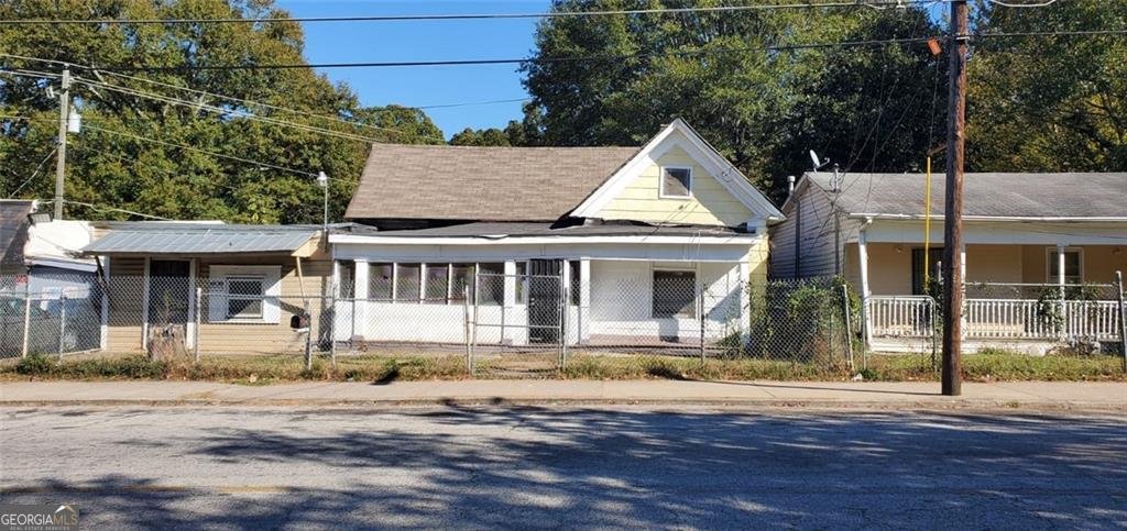 1640 Lakewood Avenue Atlanta - 1
