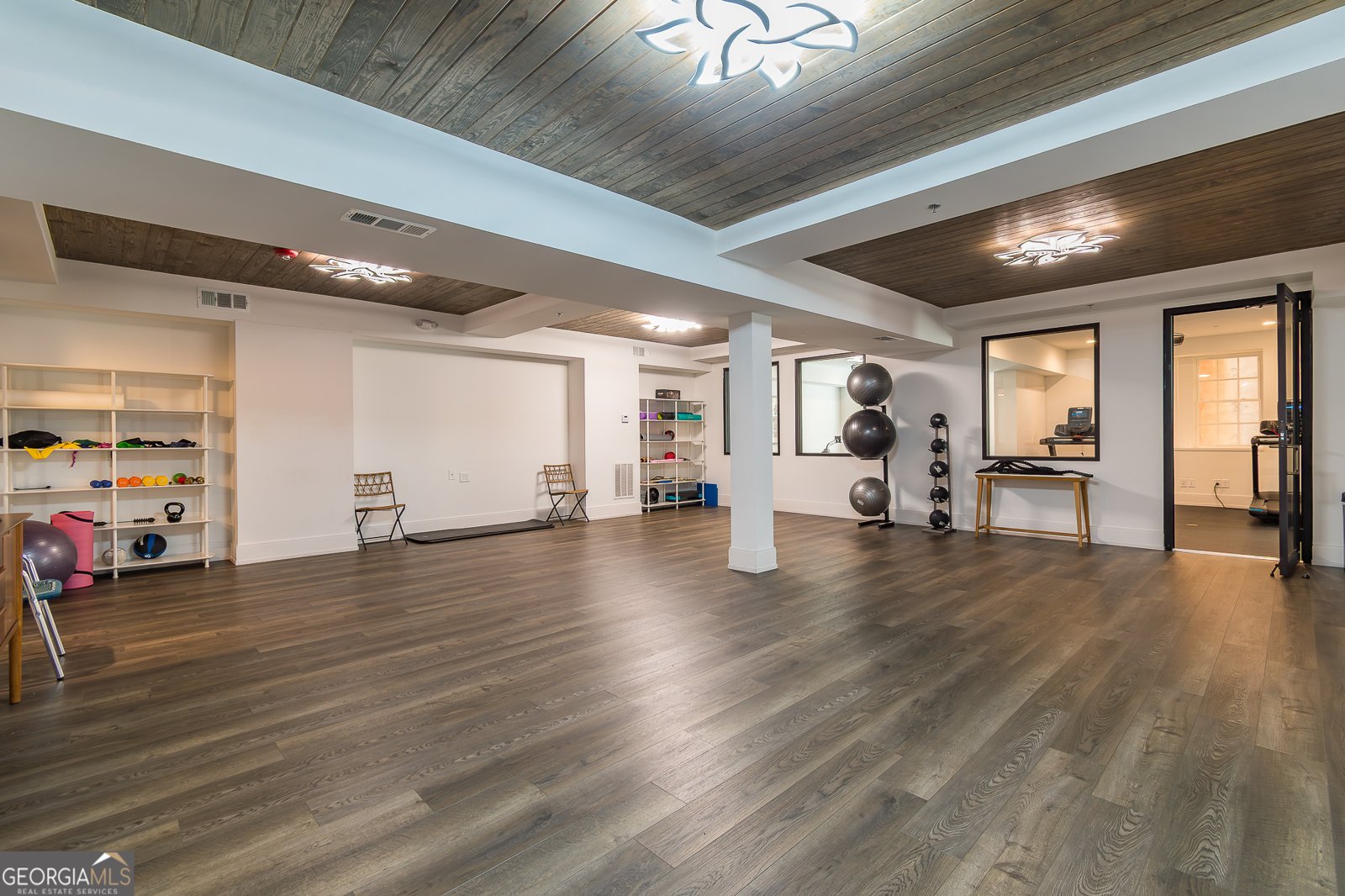 1200 Ponce De Leon Avenue Atlanta - 38
