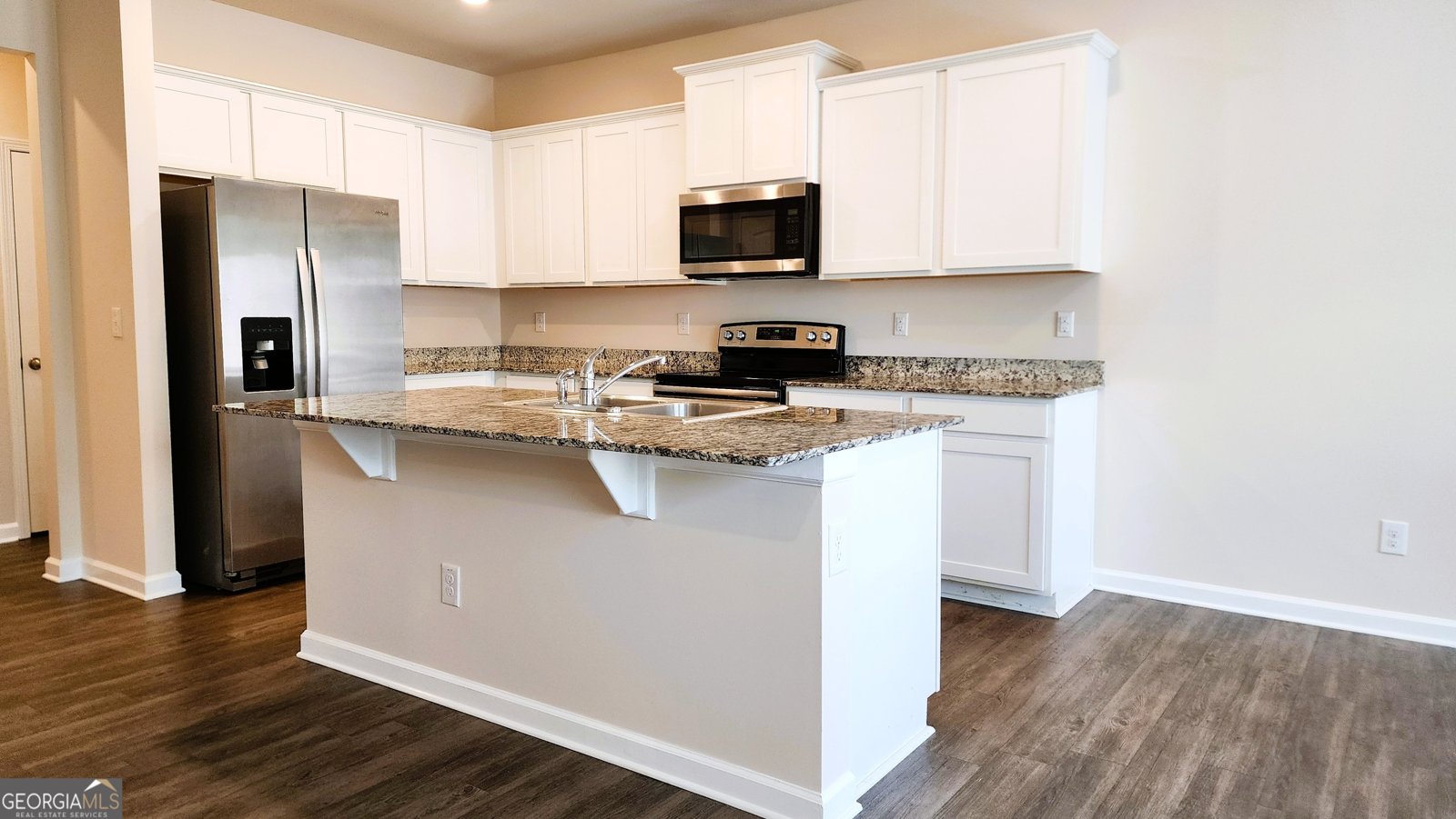 5256 Barberry Avenue Oakwood - 5