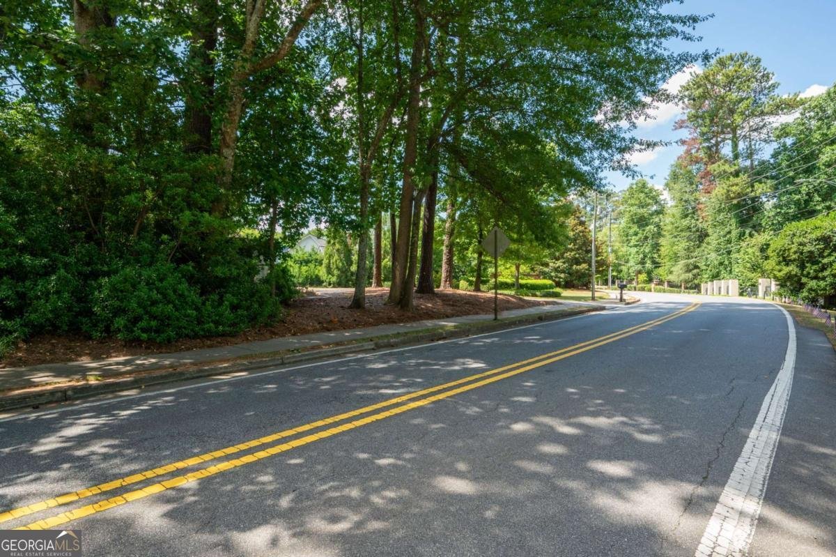 59 WOODLAWN Drive Marietta - 12