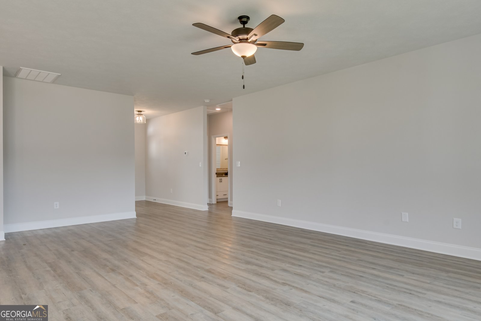 355 W E Smith Road Pembroke - 10