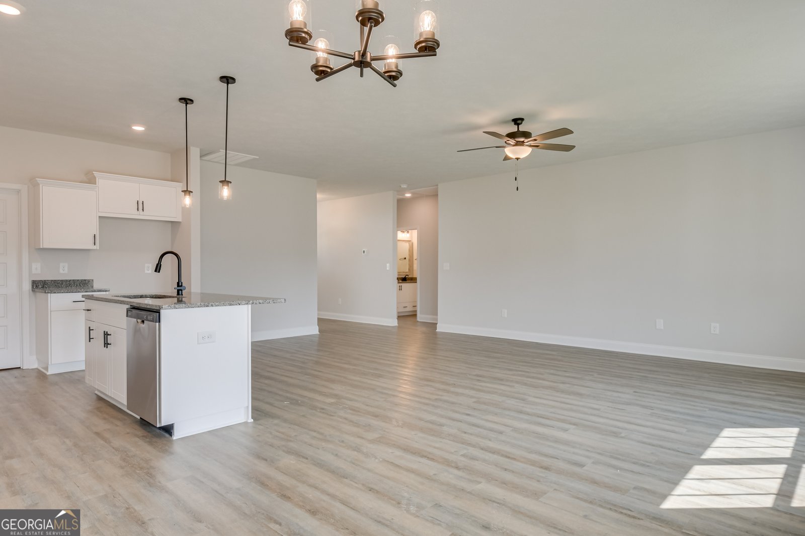 355 W E Smith Road Pembroke - 13
