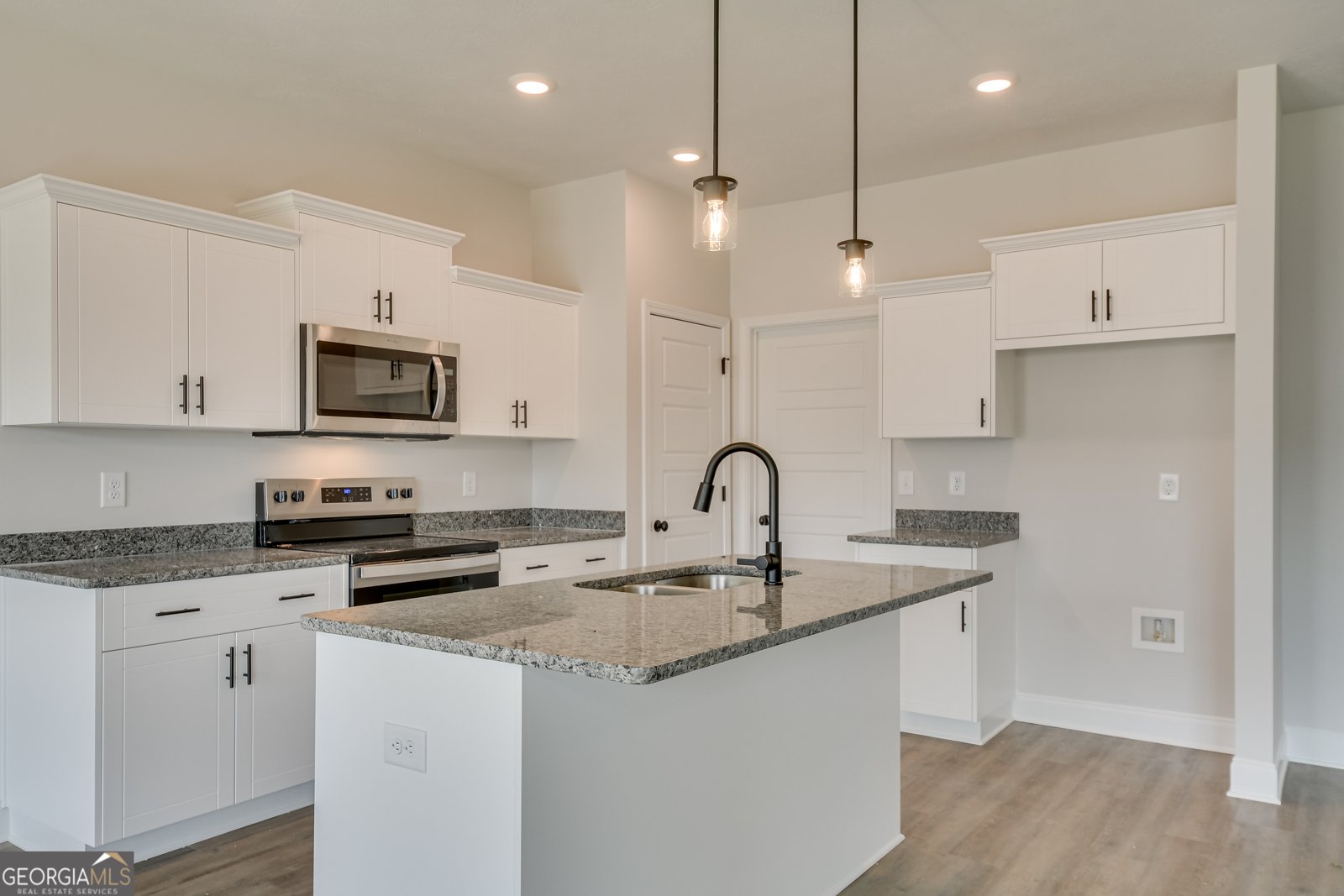 355 W E Smith Road Pembroke - 15