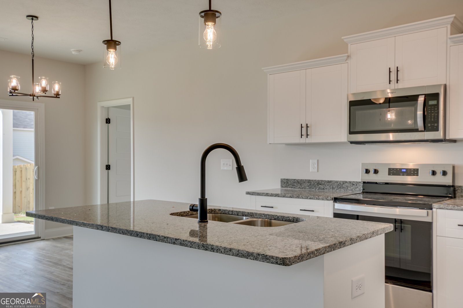 355 W E Smith Road Pembroke - 17
